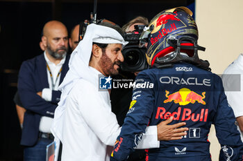 2023-11-25 - BEN SULAYEM Mohammed (uae), President of the FIA, VERSTAPPEN Max (ned), Red Bull Racing RB19, portrait during the 2023 Formula 1 Etihad Airways Abu Dhabi Grand Prix, 22th round of the 2023 Formula One World Championship from November 24 to 26, 2023 on the Yas Marina Circuit, in Abu Dhabi - F1 - ABU DHABI GRAND PRIX 2023 - FORMULA 1 - MOTORS