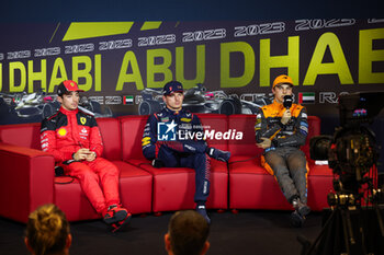 2023-11-25 - Press conference: LECLERC Charles (mco), Scuderia Ferrari SF-23, VERSTAPPEN Max (ned), Red Bull Racing RB19, PIASTRI Oscar (aus), McLaren F1 Team MCL60, portrait during the 2023 Formula 1 Etihad Airways Abu Dhabi Grand Prix, 22th round of the 2023 Formula One World Championship from November 24 to 26, 2023 on the Yas Marina Circuit, in Abu Dhabi - F1 - ABU DHABI GRAND PRIX 2023 - FORMULA 1 - MOTORS