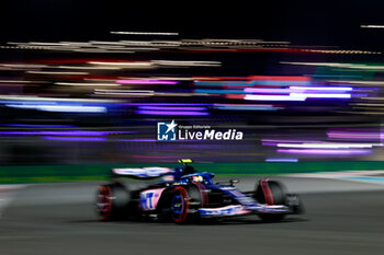 2023-11-25 - 10 GASLY Pierre (fra), Alpine F1 Team A523, action during the 2023 Formula 1 Etihad Airways Abu Dhabi Grand Prix, 22th round of the 2023 Formula One World Championship from November 24 to 26, 2023 on the Yas Marina Circuit, in Abu Dhabi - F1 - ABU DHABI GRAND PRIX 2023 - FORMULA 1 - MOTORS