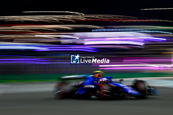 2023-11-25 - 02 SARGEANT Logan (usa), Williams Racing FW45, action during the 2023 Formula 1 Etihad Airways Abu Dhabi Grand Prix, 22th round of the 2023 Formula One World Championship from November 24 to 26, 2023 on the Yas Marina Circuit, in Abu Dhabi - F1 - ABU DHABI GRAND PRIX 2023 - FORMULA 1 - MOTORS