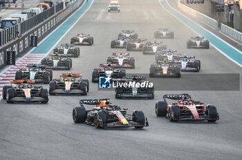 2023-11-26 - 01 VERSTAPPEN Max (nld), Red Bull Racing RB19, action 16 LECLERC Charles (mco), Scuderia Ferrari SF-23, action during the 2023 Formula 1 Etihad Airways Abu Dhabi Grand Prix, 22th round of the 2023 Formula One World Championship from November 24 to 26, 2023 on the Yas Marina Circuit, in Abu Dhabi - F1 - ABU DHABI GRAND PRIX 2023 - RACE - FORMULA 1 - MOTORS