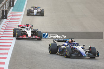 2023-11-26 - 23 ALBON Alexander (tha), Williams Racing FW45, action during the 2023 Formula 1 Etihad Airways Abu Dhabi Grand Prix, 22th round of the 2023 Formula One World Championship from November 24 to 26, 2023 on the Yas Marina Circuit, in Abu Dhabi - F1 - ABU DHABI GRAND PRIX 2023 - RACE - FORMULA 1 - MOTORS
