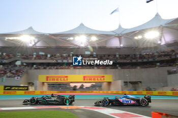 2023-11-26 - 44 HAMILTON Lewis (gbr), Mercedes AMG F1 Team W14, action 31 OCON Esteban (fra), Alpine F1 Team A523, action during the 2023 Formula 1 Etihad Airways Abu Dhabi Grand Prix, 22th round of the 2023 Formula One World Championship from November 24 to 26, 2023 on the Yas Marina Circuit, in Abu Dhabi - F1 - ABU DHABI GRAND PRIX 2023 - RACE - FORMULA 1 - MOTORS