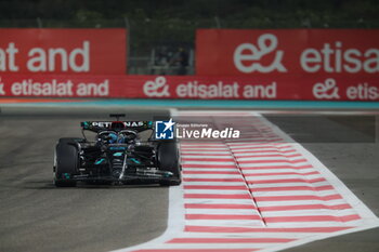 2023-11-26 - 63 RUSSELL George (gbr), Mercedes AMG F1 Team W14, action during the 2023 Formula 1 Etihad Airways Abu Dhabi Grand Prix, 22th round of the 2023 Formula One World Championship from November 24 to 26, 2023 on the Yas Marina Circuit, in Abu Dhabi - F1 - ABU DHABI GRAND PRIX 2023 - RACE - FORMULA 1 - MOTORS