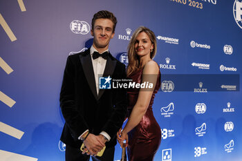 2023-12-08 - POURCHAIRE Théo, , FIA Formula 2 Championship for Drivers - Champion, portrait with his sister Pauline during the 2023 FIA Prize Giving Ceremony in Baky on December 8, 2023 at Baku Convention Center in Baku, Azerbaijan - FIA PRIZE GIVING 2023 - BAKU - FORMULA 1 - MOTORS