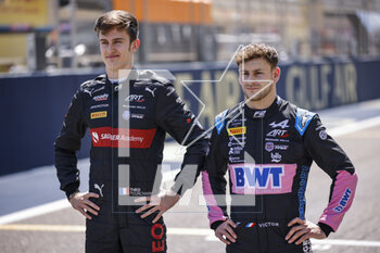 2023-03-02 - POURCHAIRE Théo (fra), ART Grand Prix, Dallara F2, portrait MARTINS Victor (fra), ART Grand Prix, Dallara F2, portrait during the 1st round of the 2023 FIA Formula 2 Championship from March 2 to 5, 2023 on the Bahrain International Circuit, in Sakhir, Bahrain - AUTO - FORMULA 2 2023 - BAHRAIN - FORMULA 2 - MOTORS