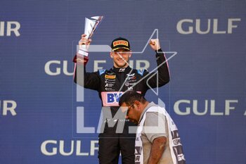 2023-03-04 - MARTINS Victor (fra), ART Grand Prix, Dallara F2, portrait podium during the 1st round of the 2023 FIA Formula 2 Championship from March 2 to 5, 2023 on the Bahrain International Circuit, in Sakhir, Bahrain - AUTO - FORMULA 2 2023 - BAHRAIN - FORMULA 2 - MOTORS