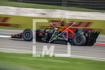2023-03-05 - 01 HAUGER Dennis (nor), MP Motorsport, Dallara F2, action during the 1st round of the 2023 FIA Formula 2 Championship from March 2 to 5, 2023 on the Bahrain International Circuit, in Sakhir, Bahrain - AUTO - FORMULA 2 2023 - BAHRAIN - FORMULA 2 - MOTORS