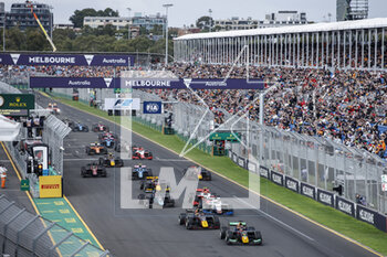 2023-04-01 - Race 1 start, depart, 01 HAUGER Dennis (nor), MP Motorsport, Dallara F2, action 09 CRAWFORD Jak (usa), Hitech Grand Prix, Dallara F2, action 24 MAINI Kush (ind), Campos Racing, Dallara F2, action during the 3rd round of the 2023 FIA Formula 2 Championship from March 31 to April 2, 2023 on the Albert Park Circuit, in Melbourne, Australia - AUTO - FORMULA 2 2023 - MELBOURNE - FORMULA 2 - MOTORS