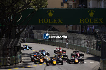 2023-05-27 - Start of the race, 10 HADJAR Isack (fra), Hitech Grand Prix, Dallara F2, action during the 5th round of the 2023 FIA Formula 2 Championship from May 26 to 28, 2023 on the Circuit de Monaco, in Monaco - AUTO - FORMULA 2 2023 - MONACO - FORMULA 2 - MOTORS