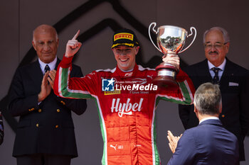 2023-05-28 - VESTI Frederik (dnk), Prema Racing, Dallara F2, portrait on the podium during the 5th round of the 2023 FIA Formula 2 Championship from May 26 to 28, 2023 on the Circuit de Monaco, in Monaco - AUTO - FORMULA 2 2023 - MONACO - FORMULA 2 - MOTORS