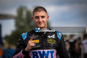 2023-07-21 - DOOHAN Jack (aus), UNI-Virtuosi Racing, Dallara F2, portrait during the 9th round of the 2023 FIA Formula 2 Championship from July 21 to 23, 2023 on the Hungaroring, in Mogyorod, Hungary - AUTO - FORMULA 2 2023 - HUNGARY - FORMULA 2 - MOTORS
