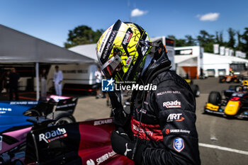 2023-07-22 - POURCHAIRE Théo (fra), ART Grand Prix, Dallara F2, portrait during the 9th round of the 2023 FIA Formula 2 Championship from July 21 to 23, 2023 on the Hungaroring, in Mogyorod, Hungary - AUTO - FORMULA 2 2023 - HUNGARY - FORMULA 2 - MOTORS