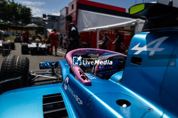 2023-07-22 - MARTINS Victor (fra), ART Grand Prix, Dallara F2, portrait during the 9th round of the 2023 FIA Formula 2 Championship from July 21 to 23, 2023 on the Hungaroring, in Mogyorod, Hungary - AUTO - FORMULA 2 2023 - HUNGARY - FORMULA 2 - MOTORS