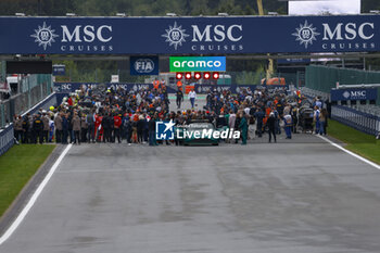 2023-07-30 - starting grid, grille de depart, during the 10th round of the 2023 FIA Formula 2 Championship from July 28 to 30, 2023 on the Circuit de Spa-Francorchamps, in Stavelot, Belgium - AUTO - FORMULA 2 2023 - SPA - FORMULA 2 - MOTORS