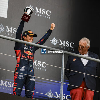 2023-07-30 - FITTIPALDI Enzo (bra), Rodin Carlin, Dallara F2, portrait, podium during the 10th round of the 2023 FIA Formula 2 Championship from July 28 to 30, 2023 on the Circuit de Spa-Francorchamps, in Stavelot, Belgium - AUTO - FORMULA 2 2023 - SPA - FORMULA 2 - MOTORS