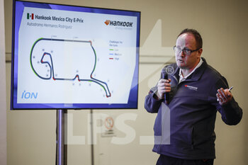 13/01/2023 - Thomas Baltes, Motorsport Engineer, during the 2023 Hankook Mexico City E-Prix, 1st meeting of the 2022-23 ABB FIA Formula E World Championship, on the Autodromo Hermanos Rodriguez from January 12 to 14, in Mexico City, Mexico - AUTO - 2022 FORMULA E MEXICO CITY EPRIX - FORMULA E - MOTORI