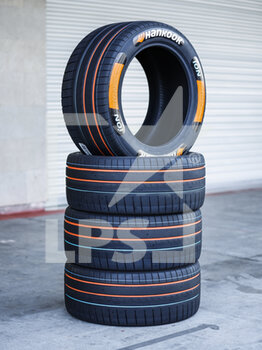 13/01/2023 - Hankook iON tyre during the 2023 Hankook Mexico City E-Prix, 1st meeting of the 2022-23 ABB FIA Formula E World Championship, on the Autodromo Hermanos Rodriguez from January 12 to 14, in Mexico City, Mexico - AUTO - 2022 FORMULA E MEXICO CITY EPRIX - FORMULA E - MOTORI