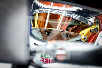 2023-01-14 - WEHRLEIN Pascal (ger), TAG HAUER Porsche Formula E Team, Porsche 99X Electric, portrait during the 2023 Mexico City ePrix, 1st meeting of the 2022-23 ABB FIA Formula E World Championship, on the Autodromo Hermanos Rodriguez from January 12 to 14, in Mexico City, Mexico - AUTO - 2022 FORMULA E MEXICO CITY EPRIX - FORMULA E - MOTORS