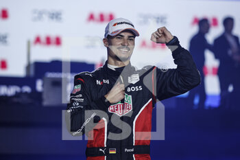 2023-01-28 - WEHRLEIN Pascal (ger), TAG HAUER Porsche Formula E Team, Porsche 99X Electric, portrait celebration victory during the 2023 Diriyah ePrix, 2nd meeting of the 2022-23 ABB FIA Formula E World Championship, on the Riyadh Street Circuit from January 26 to 28, in Diriyah, Saudi Arabia - AUTO - 2023 FORMULA E DIRIYAH EPRIX - FORMULA E - MOTORS