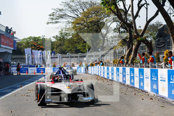 2023-02-10 - 11 DI GRASSI Lucas (bra), Mahindra Racing, Spark-Mahindra, Mahindra M9-Electro, action during the 2023 Hyderabad ePrix, 3rd meeting of the 2022-23 ABB FIA Formula E World Championship, on the Hyderabad Street Circuit from February 9 to 11, in Hyderabad, India - AUTO - 2022 FORMULA E HYDERABAD EPRIX - FORMULA E - MOTORS
