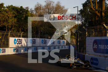 2023-02-10 - 01 VANDOORNE Stoffel (bel), DS Penske Formula E Team, Spark-DS, DS E-Tense FE23, action during the 2023 Hyderabad ePrix, 3rd meeting of the 2022-23 ABB FIA Formula E World Championship, on the Hyderabad Street Circuit from February 9 to 11, in Hyderabad, India - AUTO - 2022 FORMULA E HYDERABAD EPRIX - FORMULA E - MOTORS