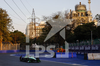 2023-02-10 - 16 BUEMI Sébastien (swi), Envision Racing, Spark-Jaguar, Jaguar I - Time 6, action during the 2023 Hyderabad ePrix, 3rd meeting of the 2022-23 ABB FIA Formula E World Championship, on the Hyderabad Street Circuit from February 9 to 11, in Hyderabad, India - AUTO - 2022 FORMULA E HYDERABAD EPRIX - FORMULA E - MOTORS