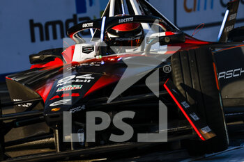 2023-02-11 - 94 WEHRLEIN Pascal (ger), TAG HAUER Porsche Formula E Team, Porsche 99X Electric, action during the 2023 Hyderabad ePrix, 3rd meeting of the 2022-23 ABB FIA Formula E World Championship, on the Hyderabad Street Circuit from February 9 to 11, in Hyderabad, India - AUTO - 2022 FORMULA E HYDERABAD EPRIX - FORMULA E - MOTORS