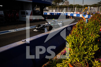 2023-02-11 - 10 BIRD Sam (gbr), Jaguar TCS Racing, Spark-Jaguar, Jaguar I - Time 6, action pitlane during the 2023 Hyderabad ePrix, 3rd meeting of the 2022-23 ABB FIA Formula E World Championship, on the Hyderabad Street Circuit from February 9 to 11, in Hyderabad, India - AUTO - 2022 FORMULA E HYDERABAD EPRIX - FORMULA E - MOTORS