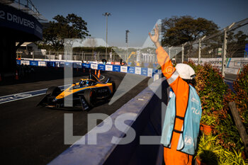 2023-02-11 - 58 RAST René (ger), Neom McLaren Formula E Team, Spark-Nissan, Nissan e-4ORCE 04, action pitlane during the 2023 Hyderabad ePrix, 3rd meeting of the 2022-23 ABB FIA Formula E World Championship, on the Hyderabad Street Circuit from February 9 to 11, in Hyderabad, India - AUTO - 2022 FORMULA E HYDERABAD EPRIX - FORMULA E - MOTORS