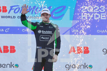 2023-02-11 - CASSIDY Nick (nzl), Envision Racing, Spark-Jaguar, Jaguar I - Time 6, portrait podium, portrait during the 2023 Hyderabad ePrix, 3rd meeting of the 2022-23 ABB FIA Formula E World Championship, on the Hyderabad Street Circuit from February 9 to 11, in Hyderabad, India - AUTO - 2022 FORMULA E HYDERABAD EPRIX - FORMULA E - MOTORS