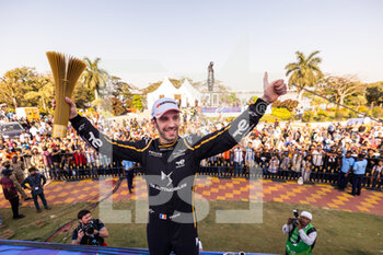 2023-02-11 - VERGNE Jean-Eric (fra), DS Penske Formula E Team, Spark-DS, DS E-Tense FE23, portrait at the podium during the 2023 Hyderabad ePrix, 3rd meeting of the 2022-23 ABB FIA Formula E World Championship, on the Hyderabad Street Circuit from February 9 to 11, in Hyderabad, India - AUTO - 2022 FORMULA E HYDERABAD EPRIX - FORMULA E - MOTORS