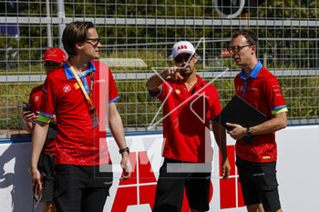 2023-02-24 - DI GRASSI Lucas (bra), Mahindra Racing, Spark-Mahindra, Mahindra M9-Electro, portrait Track walk during the 2023 Cape Town ePrix, 4th meeting of the 2022-23 ABB FIA Formula E World Championship, on the Cape Town Street Circuit from February 23 to 25, in Cape Town, South Africa - AUTO - 2023 FORMULA E CAPE TOWN EPRIX - FORMULA E - MOTORS