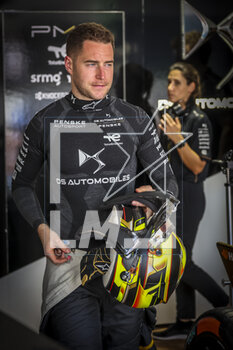 2023-02-24 - VANDOORNE Stoffel (bel), DS Penske Formula E Team, Spark-DS, DS E-Tense FE23, portrait during the 2023 Cape Town ePrix, 4th meeting of the 2022-23 ABB FIA Formula E World Championship, on the Cape Town Street Circuit from February 23 to 25, in Cape Town, South Africa - AUTO - 2023 FORMULA E CAPE TOWN EPRIX - FORMULA E - MOTORS