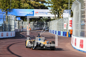 2023-02-24 - 58 RAST René (ger), Neom McLaren Formula E Team, Spark-Nissan, Nissan e-4ORCE 04, action during the 2023 Cape Town ePrix, 4th meeting of the 2022-23 ABB FIA Formula E World Championship, on the Cap Town Street Circuit from February 23 to 25, in Cape Town, South Africa - AUTO - 2023 FORMULA E CAPE TOWN EPRIX - FORMULA E - MOTORS
