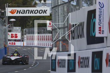 2023-02-25 - 08 ROWLAND Oliver (gbr), Mahindra Racing, Spark-Mahindra, Mahindra M9-Electro, action during the 2023 Cape Town ePrix, 4th meeting of the 2022-23 ABB FIA Formula E World Championship, on the Cape Town Street Circuit from February 23 to 25, in Cape Town, South Africa - AUTO - 2023 FORMULA E CAPE TOWN EPRIX - FORMULA E - MOTORS