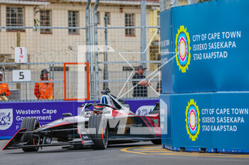 2023-02-25 - 94 WEHRLEIN Pascal (ger), TAG HAUER Porsche Formula E Team, Porsche 99X Electric, action during the 2023 Cape Town ePrix, 4th meeting of the 2022-23 ABB FIA Formula E World Championship, on the Cap Town Street Circuit from February 23 to 25, in Cape Town, South Africa - AUTO - 2023 FORMULA E CAPE TOWN EPRIX - FORMULA E - MOTORS
