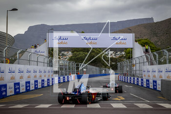 2023-02-25 - 11 DI GRASSI Lucas (bra), Mahindra Racing, Spark-Mahindra, Mahindra M9-Electro, action during the 2023 Cape Town ePrix, 4th meeting of the 2022-23 ABB FIA Formula E World Championship, on the Cape Town Street Circuit from February 23 to 25, in Cape Town, South Africa - AUTO - 2023 FORMULA E CAPE TOWN EPRIX - FORMULA E - MOTORS