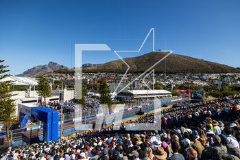 2023-02-25 - illustration tribune, grandstands foule, crowd during the 2023 Cape Town ePrix, 4th meeting of the 2022-23 ABB FIA Formula E World Championship, on the Cape Town Street Circuit from February 23 to 25, in Cape Town, South Africa - AUTO - 2023 FORMULA E CAPE TOWN EPRIX - FORMULA E - MOTORS