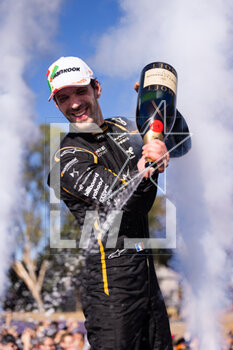 2023-02-25 - VERGNE Jean-Eric (fra), DS Penske Formula E Team, Spark-DS, DS E-Tense FE23, portrait podium during the 2023 Cape Town ePrix, 4th meeting of the 2022-23 ABB FIA Formula E World Championship, on the Cape Town Street Circuit from February 23 to 25, in Cape Town, South Africa - AUTO - 2023 FORMULA E CAPE TOWN EPRIX - FORMULA E - MOTORS