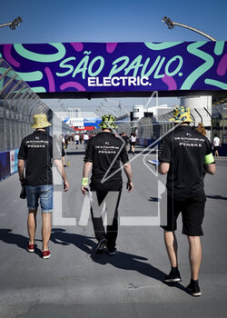 2023-03-24 - VANDOORNE Stoffel (bel), DS Penske Formula E Team, Spark-DS, DS E-Tense FE23, portrait trackwalk during the 2023 Sao Paulo ePrix, 5th meeting of the 2022-23 ABB FIA Formula E World Championship, on the Sao Paulo Street Circuit from March 23 to 25, 2023 in Sao Paulo, Brazil - AUTO - 2023 FORMULA E SAO PAULO EPRIX - FORMULA E - MOTORS