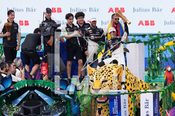 2023-03-25 - EVANS Mitch (nzl), Jaguar TCS Racing, Spark-Jaguar, Jaguar I - Time 6, portrait podium during the 2023 Sao Paulo ePrix, 5th meeting of the 2022-23 ABB FIA Formula E World Championship, on the Sao Paulo Street Circuit from March 23 to 25, 2023 in Sao Paulo, Brazil - AUTO - 2023 FORMULA E SAO PAULO EPRIX - FORMULA E - MOTORS