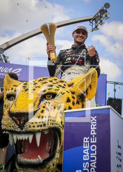 2023-03-25 - EVANS Mitch (nzl), Jaguar TCS Racing, Spark-Jaguar, Jaguar I - Time 6, portrait podium, portrait during the 2023 Sao Paulo ePrix, 5th meeting of the 2022-23 ABB FIA Formula E World Championship, on the Sao Paulo Street Circuit from March 23 to 25, 2023 in Sao Paulo, Brazil - AUTO - 2023 FORMULA E SAO PAULO EPRIX - FORMULA E - MOTORS