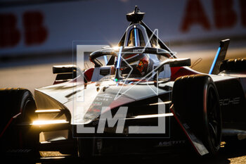 2023-03-25 - 94 WEHRLEIN Pascal (ger), TAG HAUER Porsche Formula E Team, Porsche 99X Electric, action during the 2023 Sao Paulo ePrix, 5th meeting of the 2022-23 ABB FIA Formula E World Championship, on the Sao Paulo Street Circuit from March 23 to 25, 2023 in Sao Paulo, Brazil - AUTO - 2023 FORMULA E SAO PAULO EPRIX - FORMULA E - MOTORS