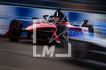 2023-04-23 - 23 FENESTRAZ Sacha (fra), Nissan Formula E Team, Spark-Nissan, Nissan e-4ORCE 04, action during the 2023 Berlin ePrix, 6th meeting of the 2022-23 ABB FIA Formula E World Championship, on the Tempelhof Airport Street Circuit from April 21 to 23, 2023 in Berlin, Germany - AUTO - 2023 FORMULA E BERLIN EPRIX - FORMULA E - MOTORS