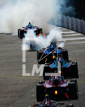 2023-04-23 - The starting grid during the 2023 Berlin ePrix, 6th meeting of the 2022-23 ABB FIA Formula E World Championship, on the Tempelhof Airport Street Circuit from April 21 to 23, 2023 in Berlin, Germany - AUTO - 2023 FORMULA E BERLIN EPRIX - FORMULA E - MOTORS