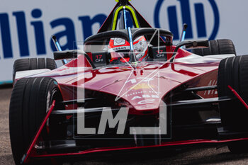 2023-04-24 - 17 GHITTO Luca (bra), Nissan Formula E Team, Spark-Nissan, Nissan e-4ORCE 04, action during the 2023 Rookie Test of the 2022-23 ABB FIA Formula E World Championship, on the Tempelhof Airport Street Circuit on April 24, 2023 in Berlin, Germany - AUTO - 2023 FORMULA E ROOKIE TEST - BERLIN - FORMULA E - MOTORS