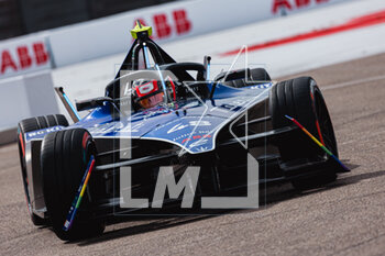 2023-04-24 - 48 BARTER Hugh (nzl), Maserati MSG Racing, Spark-Venturi, action during the 2023 Rookie Test of the 2022-23 ABB FIA Formula E World Championship, on the Tempelhof Airport Street Circuit on April 24, 2023 in Berlin, Germany - AUTO - 2023 FORMULA E ROOKIE TEST - BERLIN - FORMULA E - MOTORS