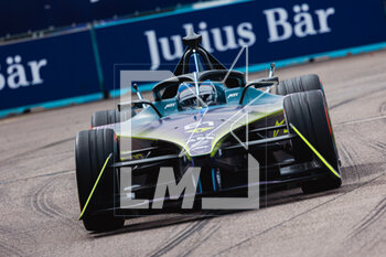 2023-04-24 - 51 TAMBAY Adrien (fra), Team ABT, Spark-Mahindra, Mahindra M9-Electro, action during the 2023 Rookie Test of the 2022-23 ABB FIA Formula E World Championship, on the Tempelhof Airport Street Circuit on April 24, 2023 in Berlin, Germany - AUTO - 2023 FORMULA E ROOKIE TEST - BERLIN - FORMULA E - MOTORS