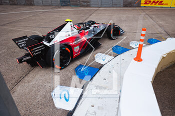 2023-04-24 - 13 YIFEI Ye (chn), TAG HAUER Porsche Formula E Team, Porsche 99X Electric, action during the 2023 Rookie Test of the 2022-23 ABB FIA Formula E World Championship, on the Tempelhof Airport Street Circuit on April 24, 2023 in Berlin, Germany - AUTO - 2023 FORMULA E ROOKIE TEST - BERLIN - FORMULA E - MOTORS